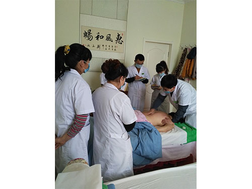 老师在和学生手法学习中